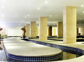 Dreamland Paradise Hotel