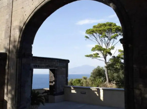 Villa Crawford - Religious Hospitality