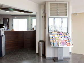 Hôtel Orly Superior