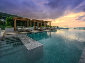 Курортный отель MIDA Grande Resort Phuket