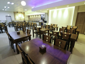 Yeongdeungpo VIP Hotel