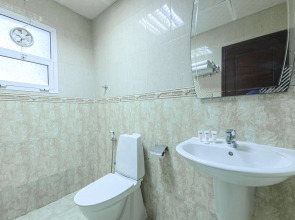 Super OYO 111 Al Thabit Hotel