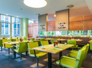 NOVINA HOTEL Wöhrdersee Nürnberg City