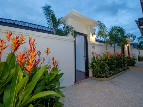 Вилла Anchan Private Pool Villas