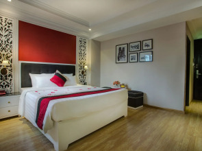 Lavender Central Hotel & Spa