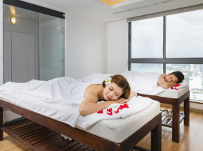 Comodo Nha Trang Hotel