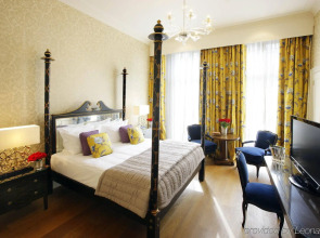 The Kensington Hotel