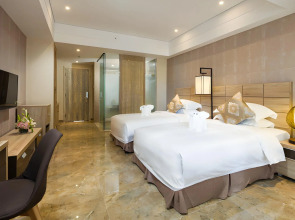 Отель Barry Boutique Seaview Sanya