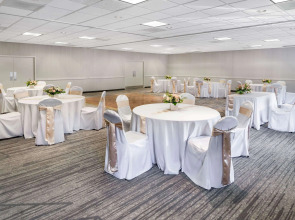 Wyndham Garden San Diego Near SeaWorld