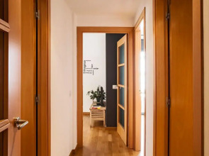 AinB Eixample Entenza Apartments