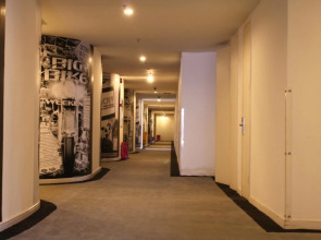 FX Inn Shanghai North Bund