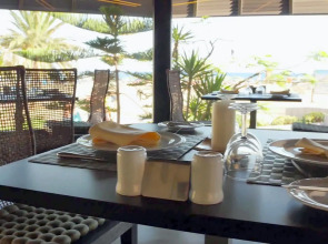 Corallium Beach by Lopesan Hotels - Adults Only