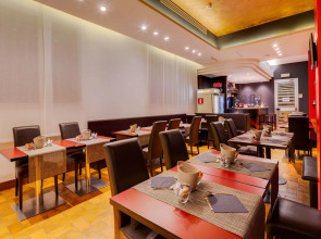 Jet Hotel, Sure Hotel Collection by Best Western