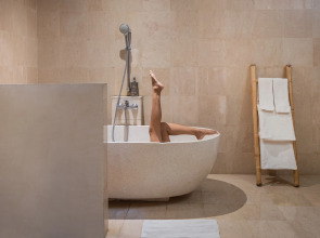 La Berceuse Resort and Villa Nusa Dua by Taritiya Collection