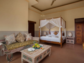 Grand Ashanti Villa
