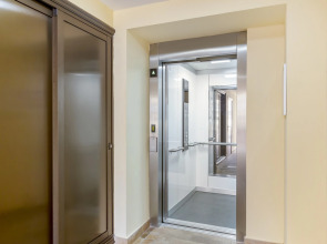 Royal Sunset Beach Club