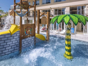 Hotel Serhs Oasis Park