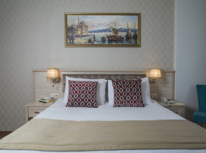 Отель Sultans Royal