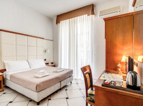 Отель Garibaldi