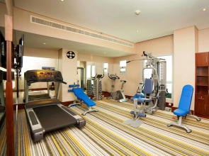 Raviz Center Point Hotel