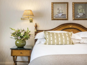 The Capital Hotel, Apartments & Townhouse - Small Luxury Hotels of The World