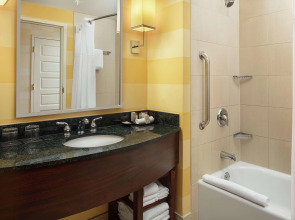 Hilton Charlotte Airport