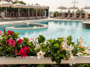 Baia del Mar Beach Boutique Hotel