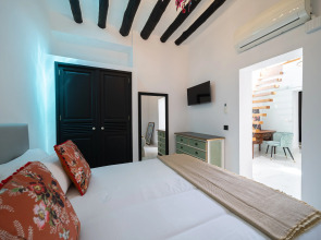 Aparta-Suite El Charco