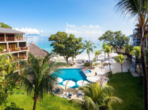 Coral Strand Smart Choice Hotel