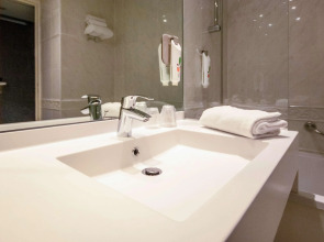 ibis Styles Paris Tolbiac Bibliotheque