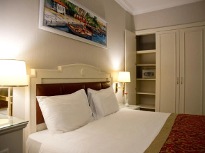 Taksim Metropark Hotel