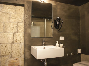 Belledonne Suite & Gallery