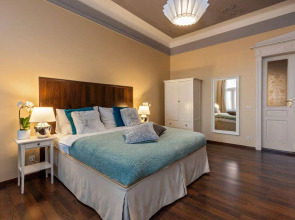 Апартаменты Prague Holiday