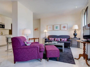 Suites Murillo Alcazar