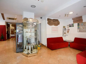 Hotel Mantegna Stazione , Mantegna Hotels