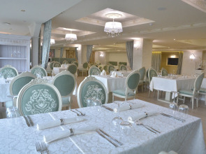 Отель «Бристоль» Central Park