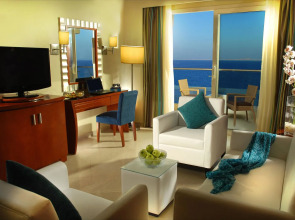 Xperience Sea Breeze Resort