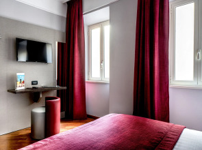 Отель Varese Roma