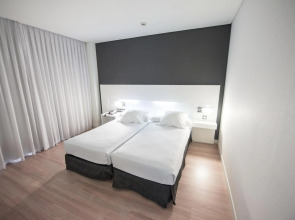 Отель Aurasia Design