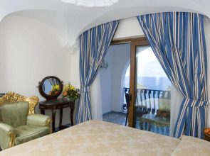 Strand Hotel Terme Delfini