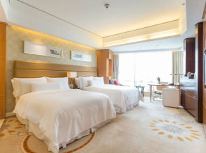 The Westin Nanjing Xuanwu Lake