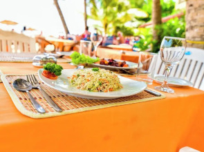 International Beach Hotel