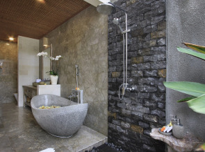 The Alena Resort A Pramana Experience