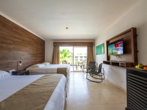 Playa Blanca Beach Resort - All Inclusive