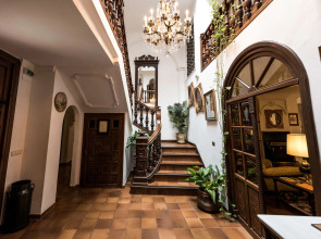 Отель Soho Boutique Palacio San Gabriel