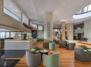 Отель Royal Savoy