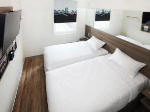 Red Planet Manila Binondo