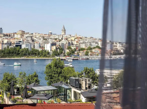 Sistina Old City Hotel