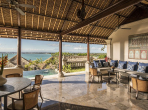 Four Seasons Resort Bali at Jimbaran Bay 