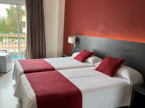 Nerja Club by Dorobe Hotels